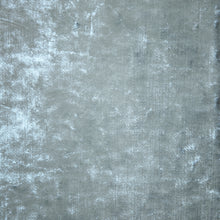 Load image into Gallery viewer, Crush Velvet